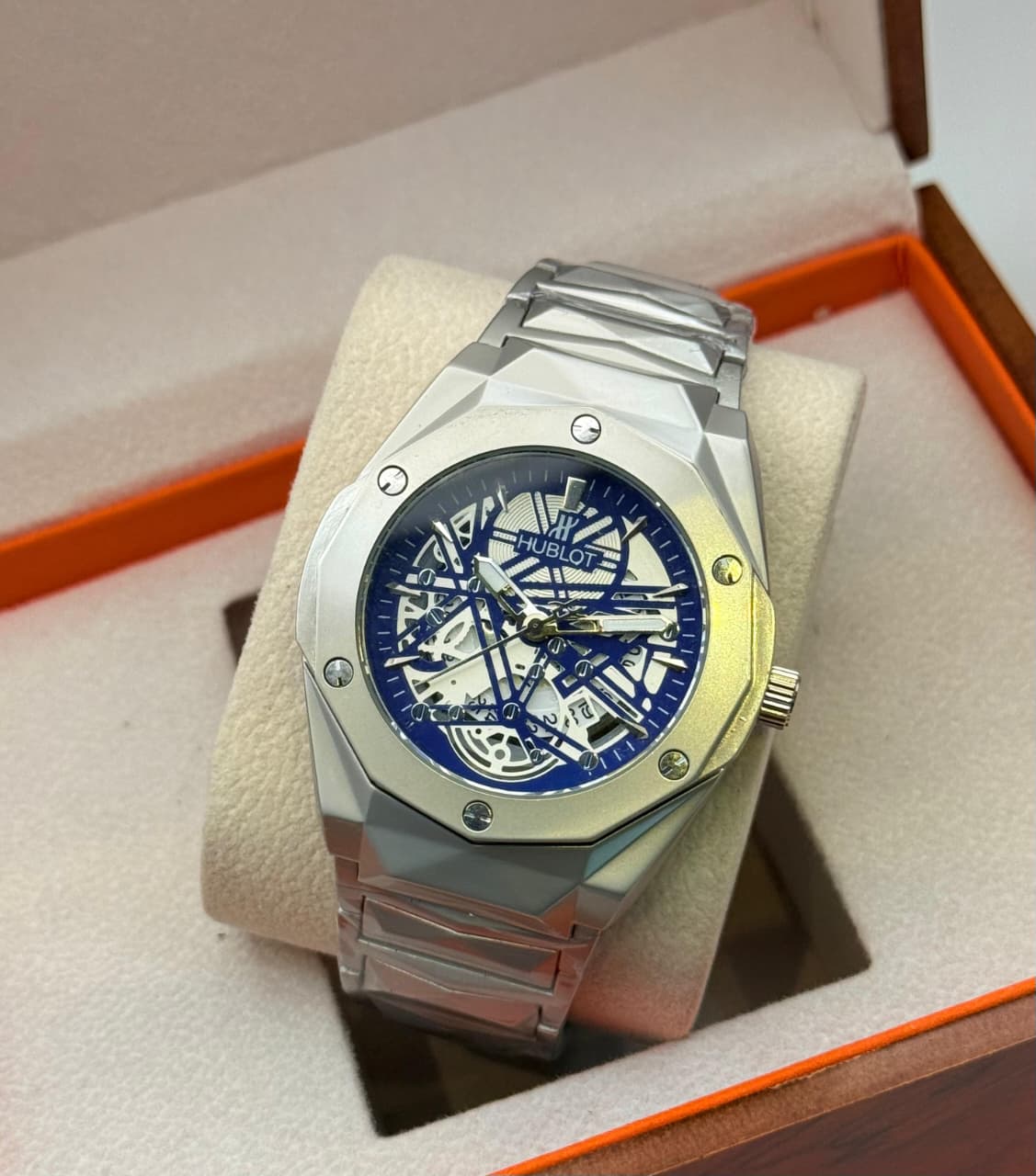 Hublot
